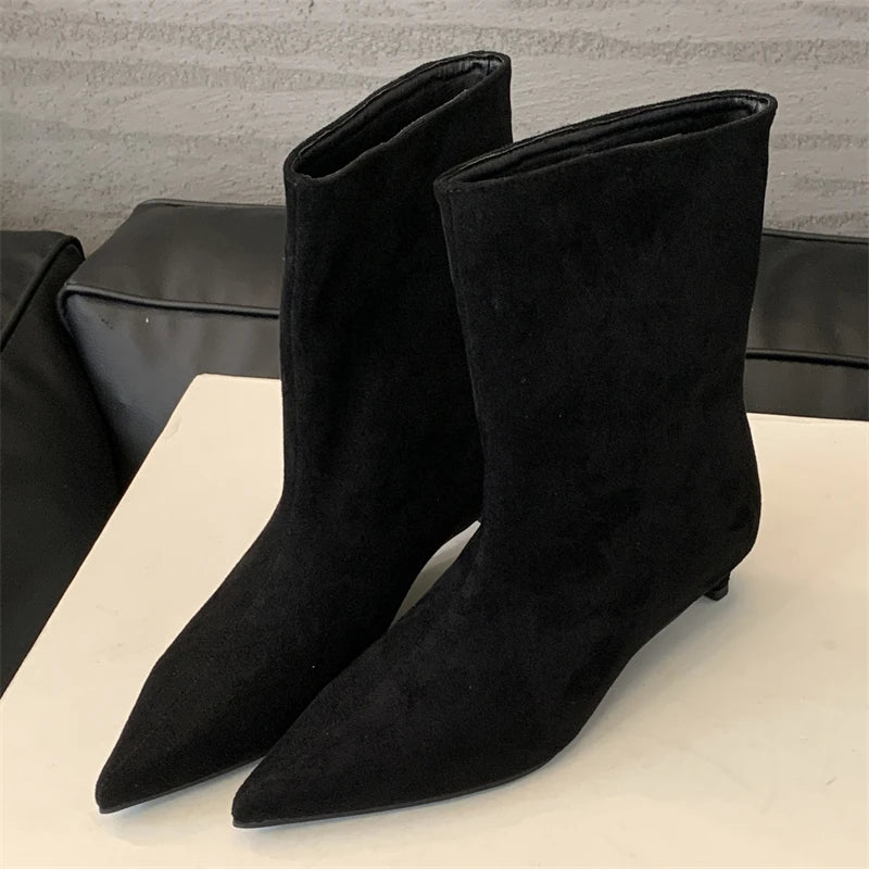 Stivali Maria – Eleganti Stivali in Suede Marrone