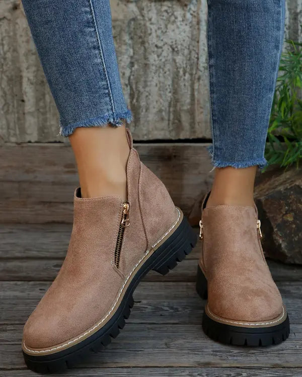 Klara - Stivali Urbani Resistenti