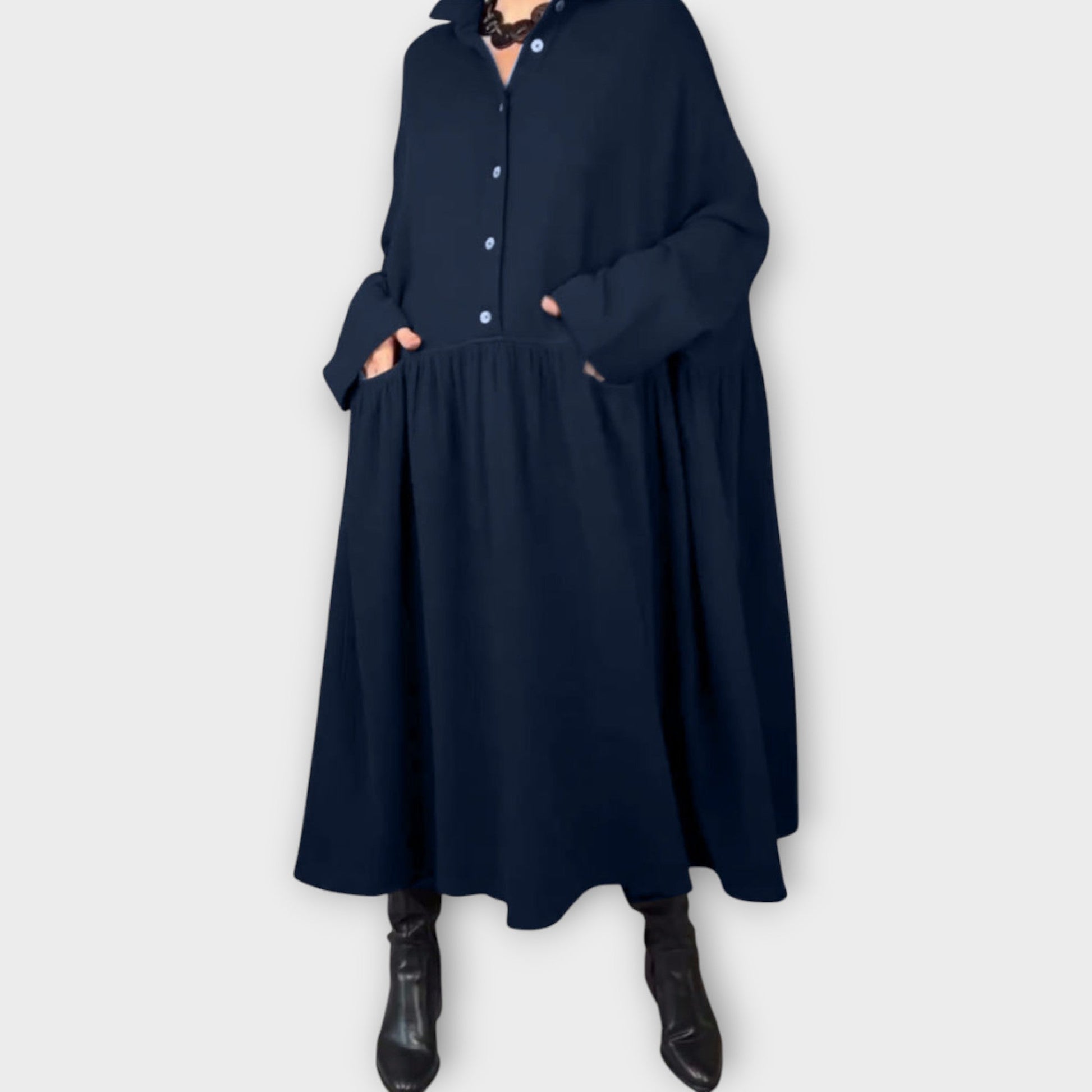 Abito Midi Classico con Bottoni