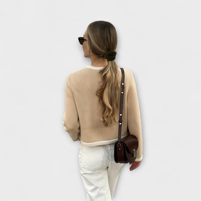 Cardigan Classico con Tasche Decorative