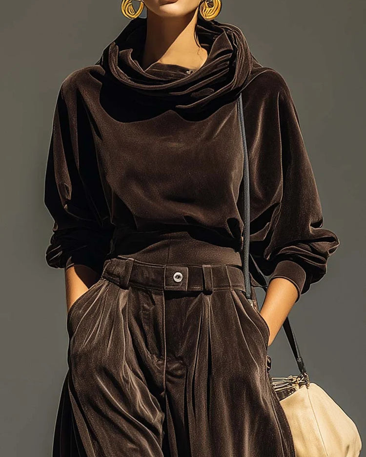 Set Vintage in Velluto con Felpa e Pantaloni Larghi