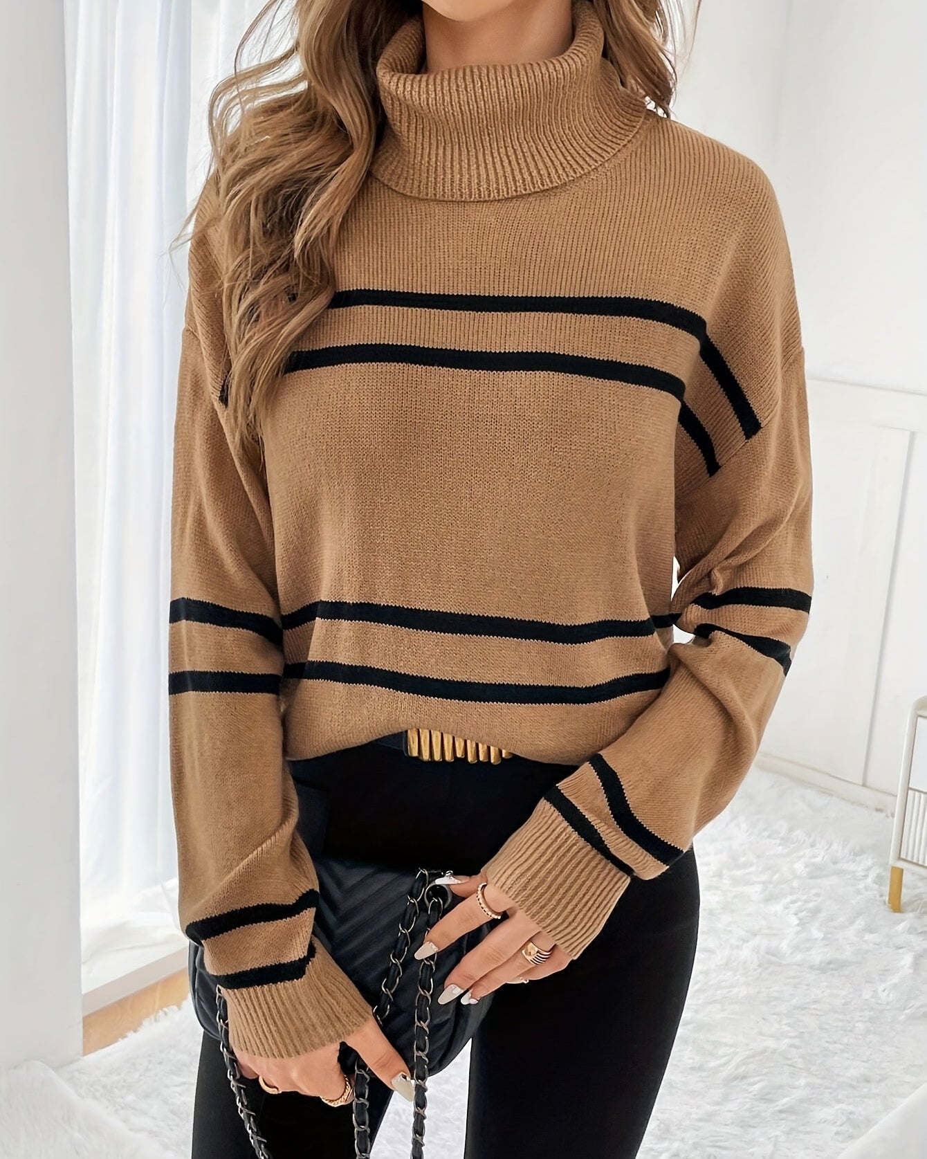 Thea – Maglione a Collo Alto a Righe