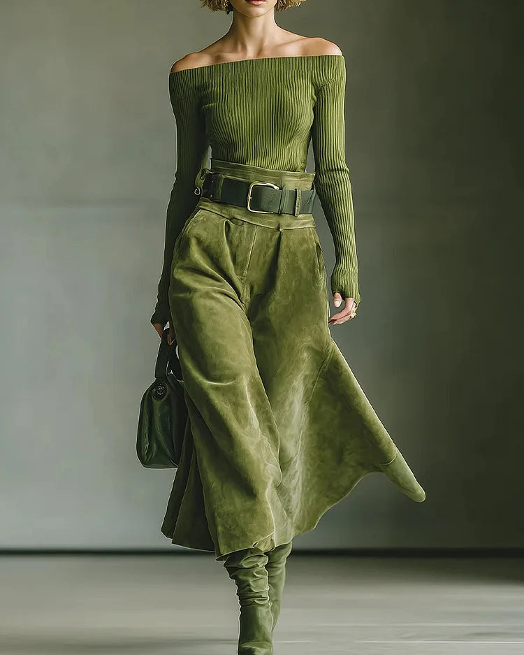 Set top off-shoulder verde oliva e gonna in suede (con cintura)