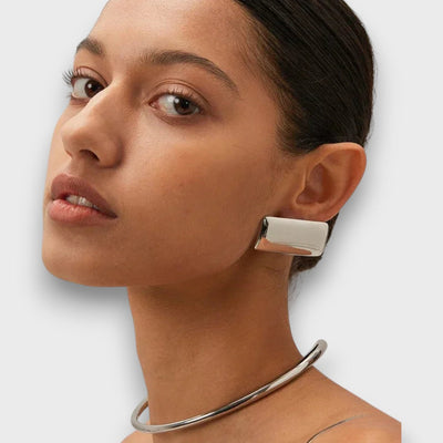 Jona – Orecchini Geometrici Dallo Stile D'impatto