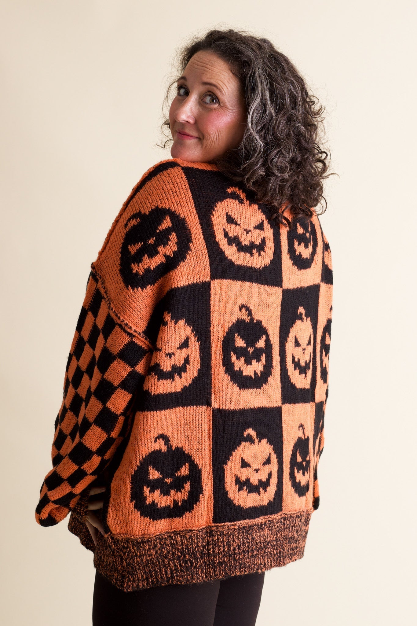 Maglione a Quadri della Stagione Spettrale