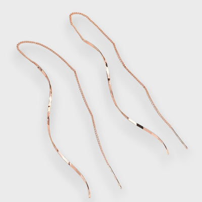 Elwira – Orecchini lunghi con forma a onda