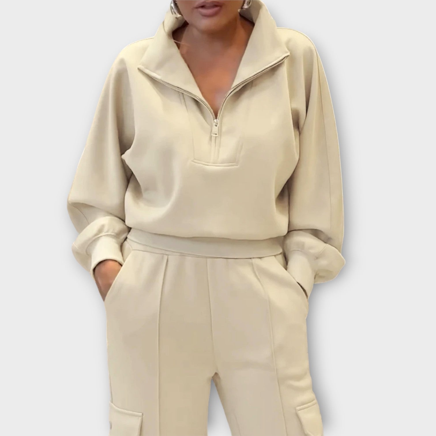 Set da Lounge Cargo Elegante con Gamba Larga