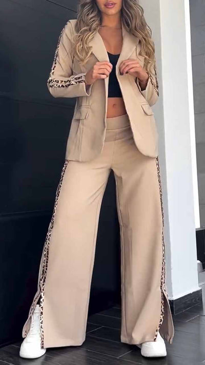 Completo Blazer e Pantaloni a Gamba Larga con Finiture Leopardate