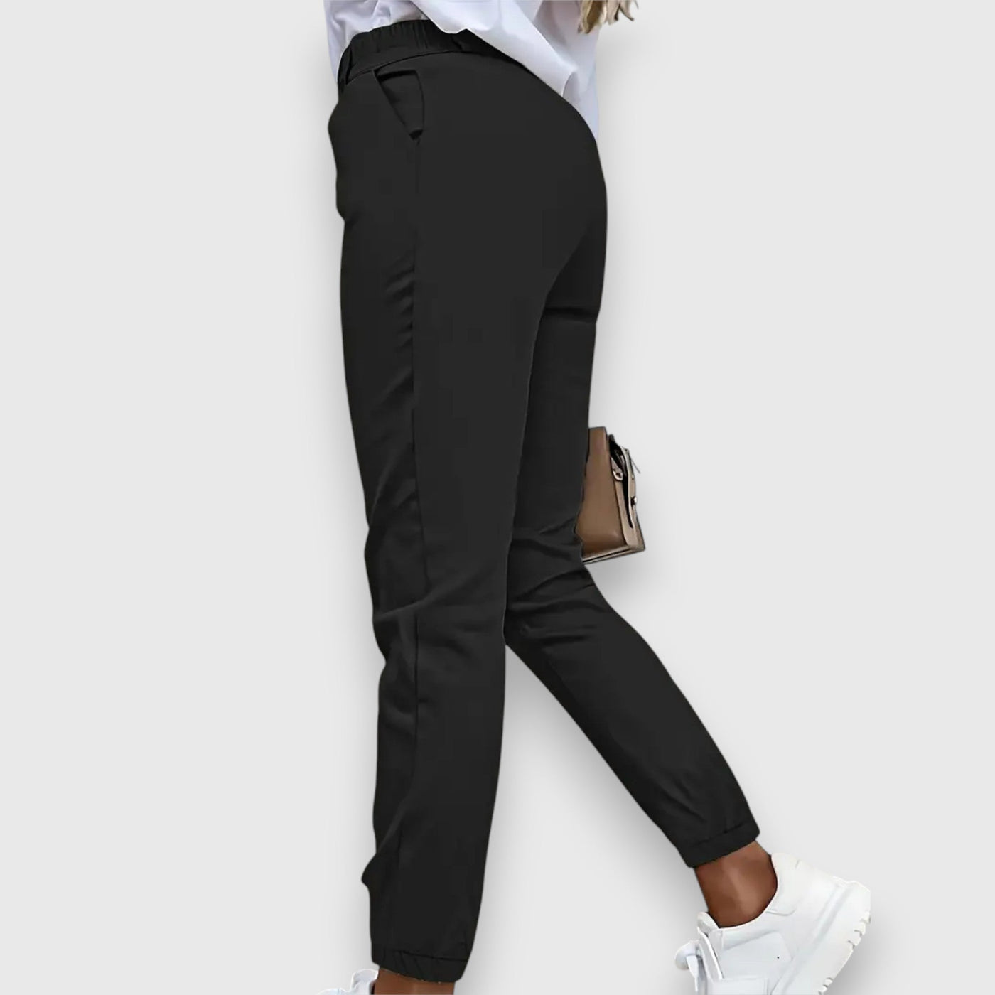 Lina – Pantaloni jogger slim fit in stile business