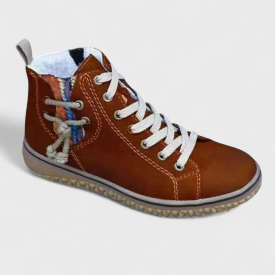 Clorinda - Sneakers in Morbida Camoscio