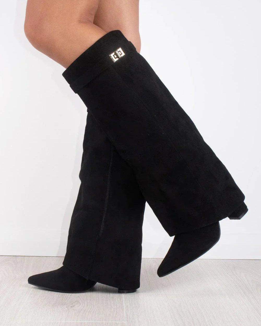 Noir di Lusso | Stivali Alti al Ginocchio in Suede - Shopella