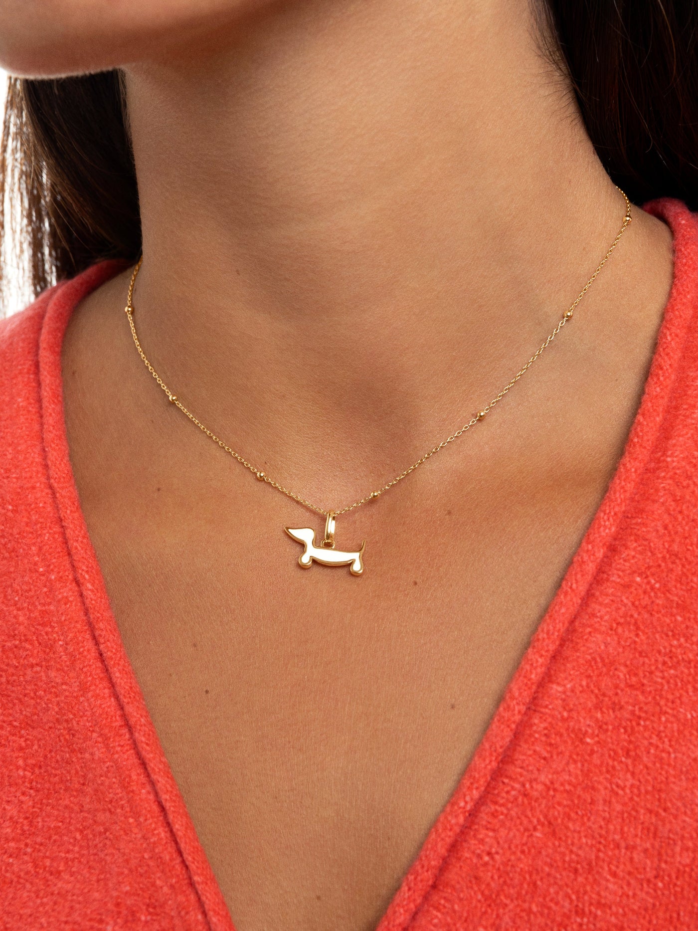 Ciondolo Bassotto Smaltato Bianco Placcato Oro - Shopella